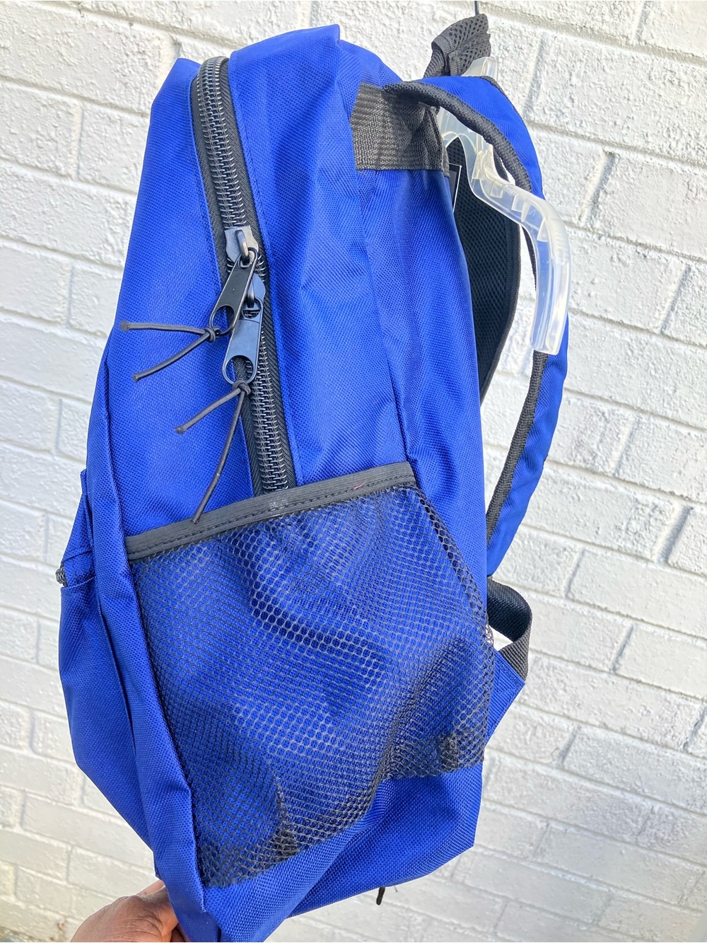 Blue Back Pack - Picture 4 of 8